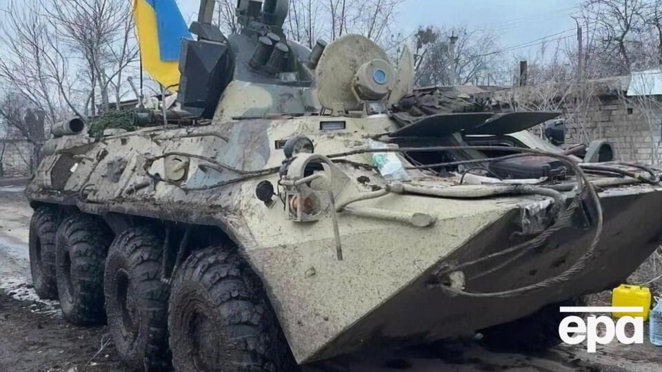 Украинцы обороняются на пяти направлениях, отметили в Генштабе