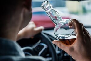 В Латвии конфискованные у нетрезвых водителей автомобили продают также на аукционе