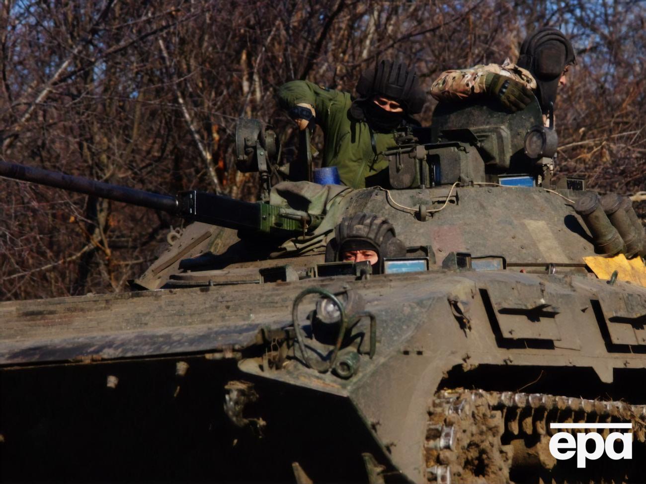 Українські військові відбивають десятки ворожих атак упродовж доби