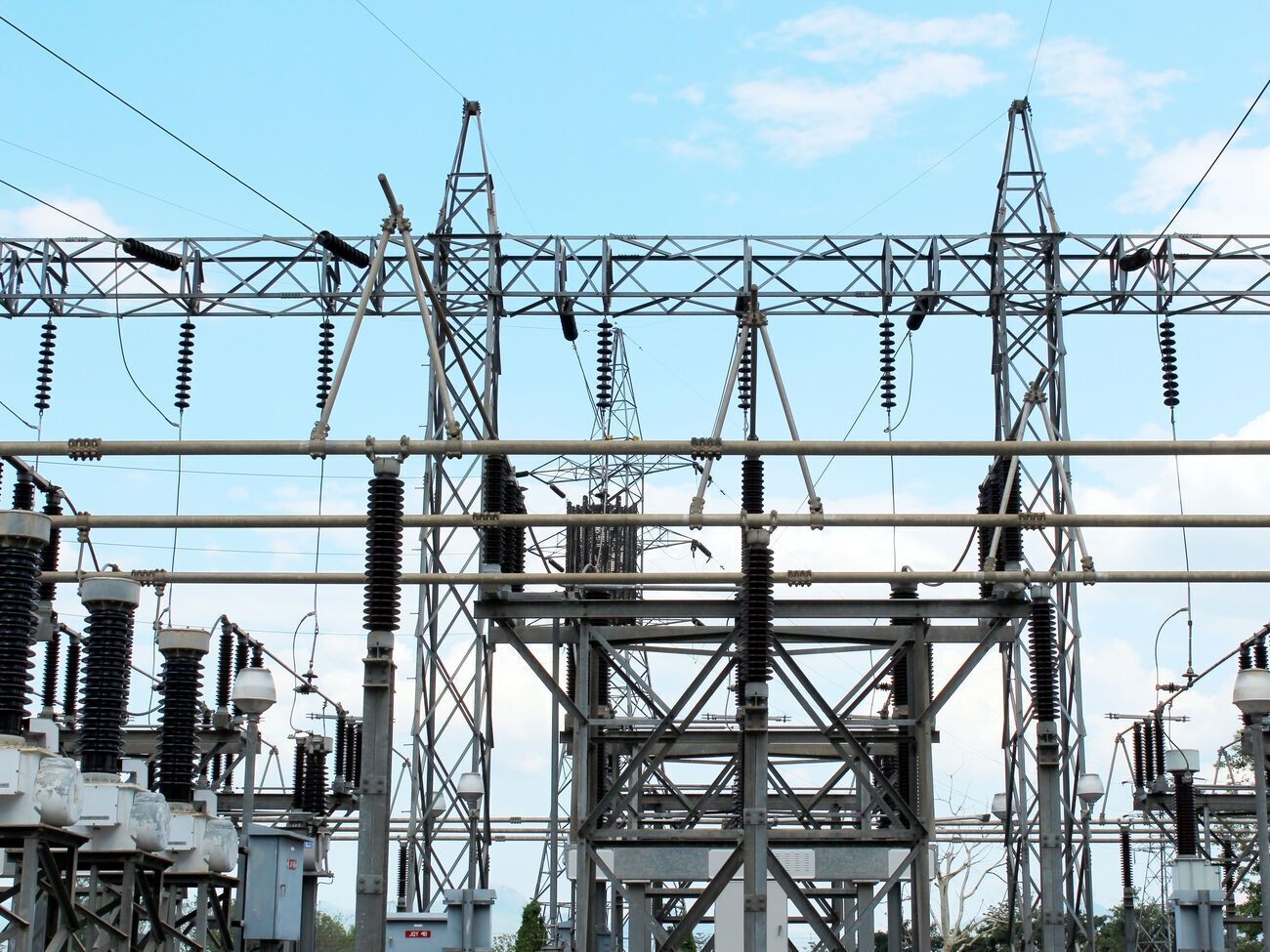 В Киеве зафиксирован прилет по объекту инфраструктуры