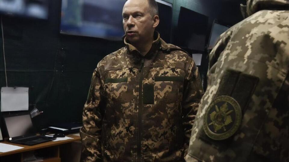 Сирський розповів, що окупанти витрачають під Бахмутом найбоєздатніші свої підрозділи, а ЗСУ тим часом готують контрнаступ