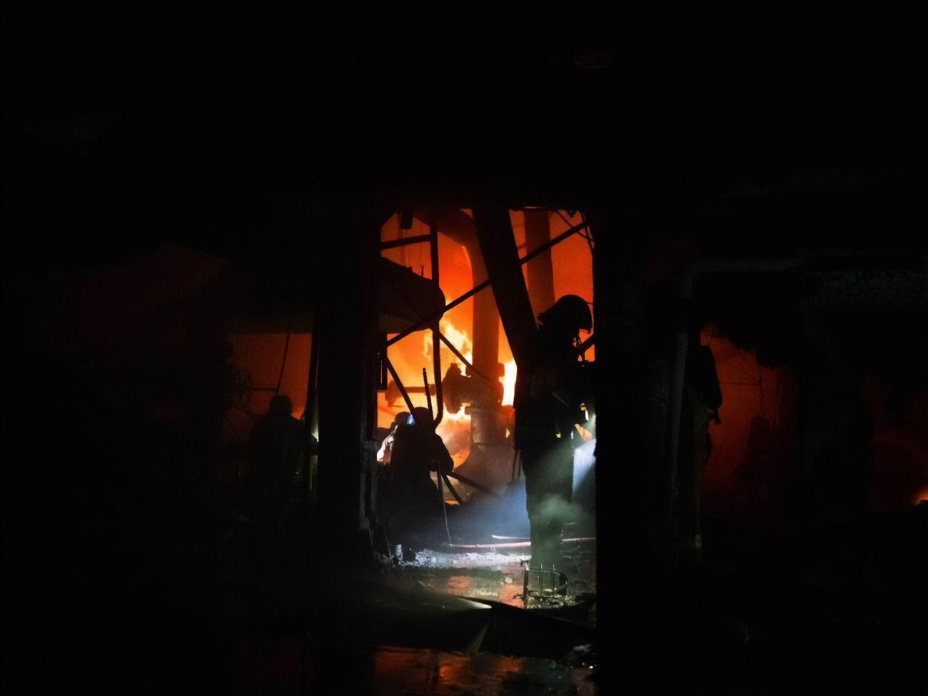 По данным президента, россияне сегодня атаковали 10 областей и Киев