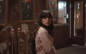 Одну из главных ролей в фильме исполнила Ортега, известная по сериалу "Уэнсдей"