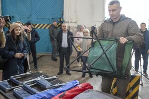 Допомогу розподілять між усіма підземними станціями