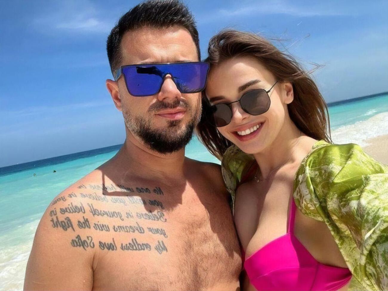 Налчаджиоглу и Реус официально не женаты