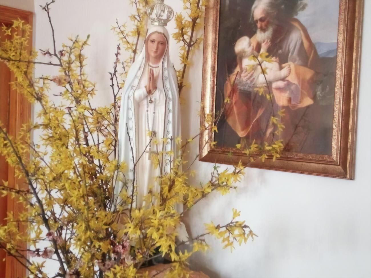 Мессу отслужили в часовне, костел в Севастополе сейчас закрыт