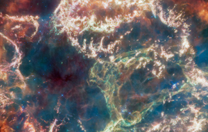 "Монстром" ученые назвали зеленую петлю на снимке