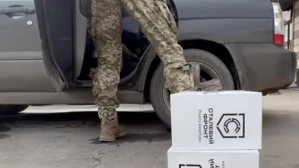 Техніку і захист передала компанія "Метінвест" у межах мілітарної ініціативи бізнесмена Ріната Ахметова "Сталевий фронт"