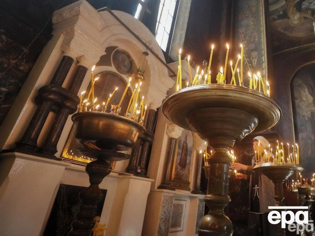 Ночные пасхальные службы будут транслировать онлайн