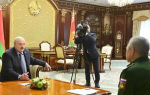 Лукашенко поговорил с Шойгу о том, как РФ будет защищать Беларусь