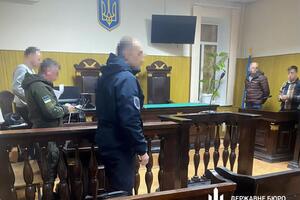 Санкції статей, за якими підозрюють командира підрозділу матеріального забезпечення військової частини, передбачають ув'язнення до 12 років