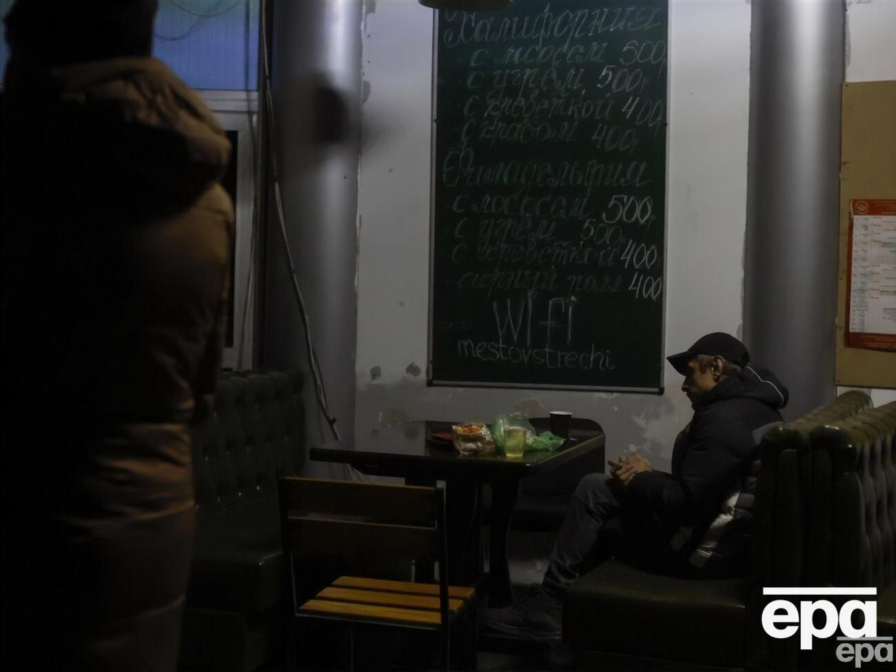 Из 530 тыс. довоенного населения в Мариуполе осталась четвертая часть