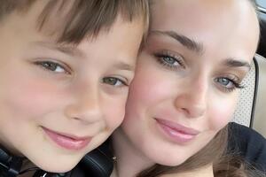 Мишина родила сына 11 апреля 2012 года