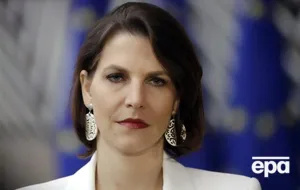 Если Путин ступит на австрийскую землю, должен быть произведен арест, заявила глава МИД Австрии