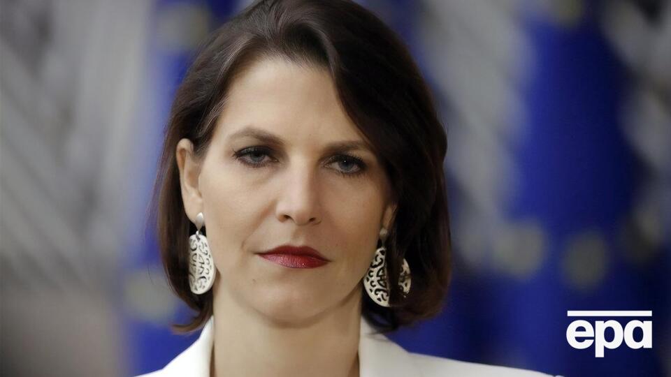 Если Путин ступит на австрийскую землю, должен быть произведен арест, заявила глава МИД Австрии