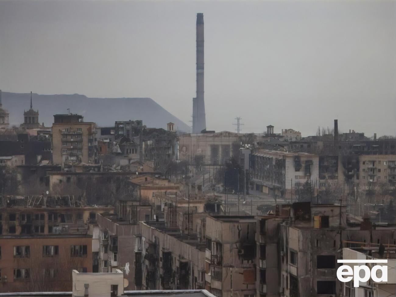 У зруйнованому Маріуполі у будинки просочується вода