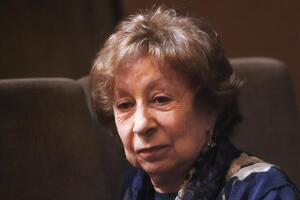 Ахеджакова в марте уволилась из "Современника"