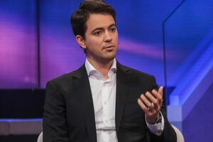 Роднянский-младший ранее был женат на российской актрисе Студилиной