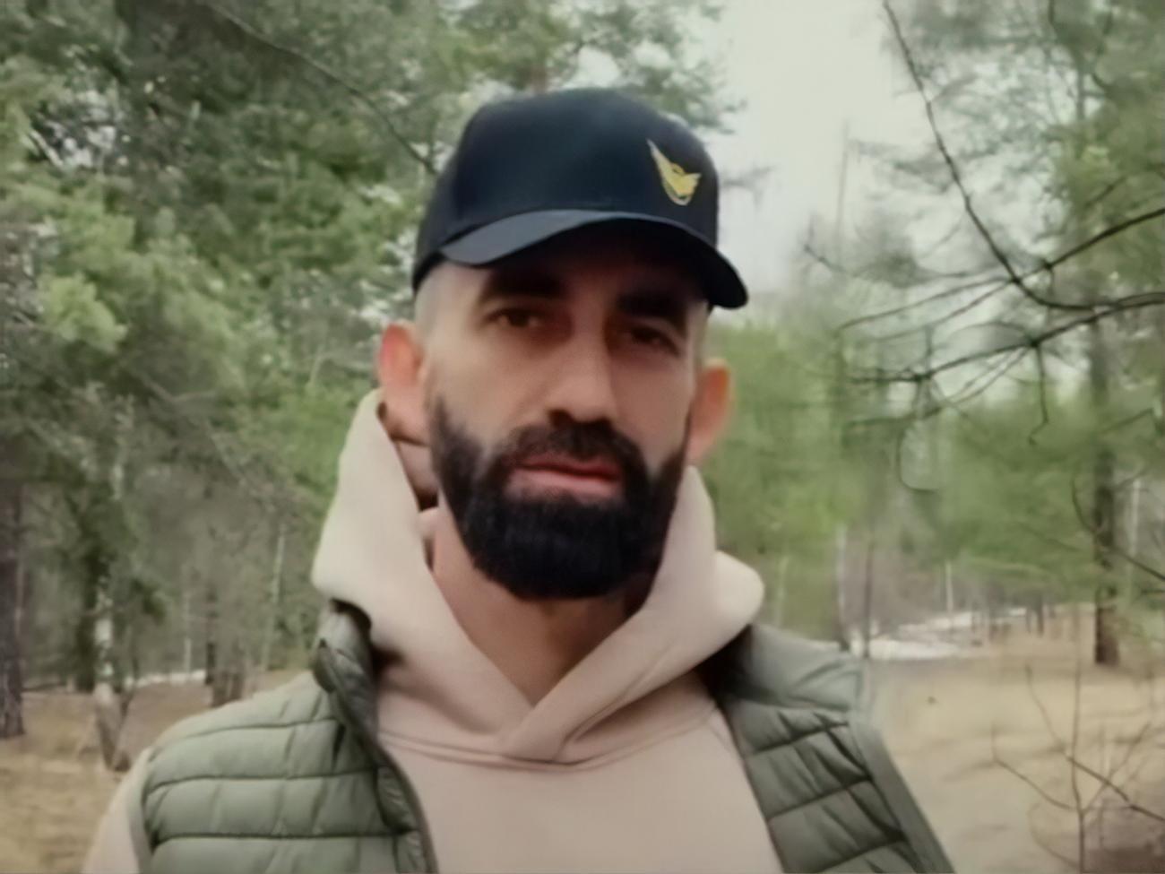 Малый заявил, что во время концертов в РФ "песня за песней строит храм единства и чистоты"