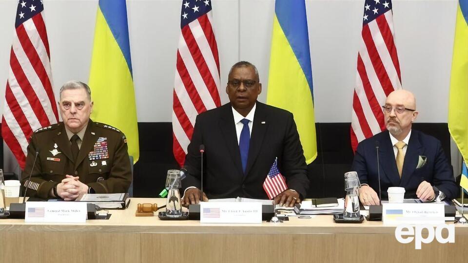 Передостання особиста зустріч контактної групи відбулася 14 березня, за місяць учасники провели роботу в онлайн-форматі