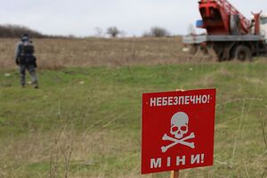 Найзабрудненіші в Україні Харківська та Херсонська області, де російські окупанти перебували найдовше