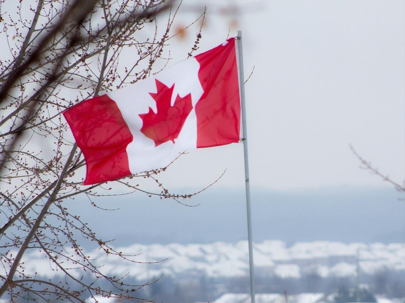 Канада ввела новые санкции против физлиц и юрлиц