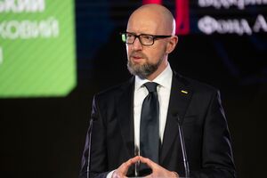 Яценюк зазначив, що Польщі вдалося те, що не вийшло в України