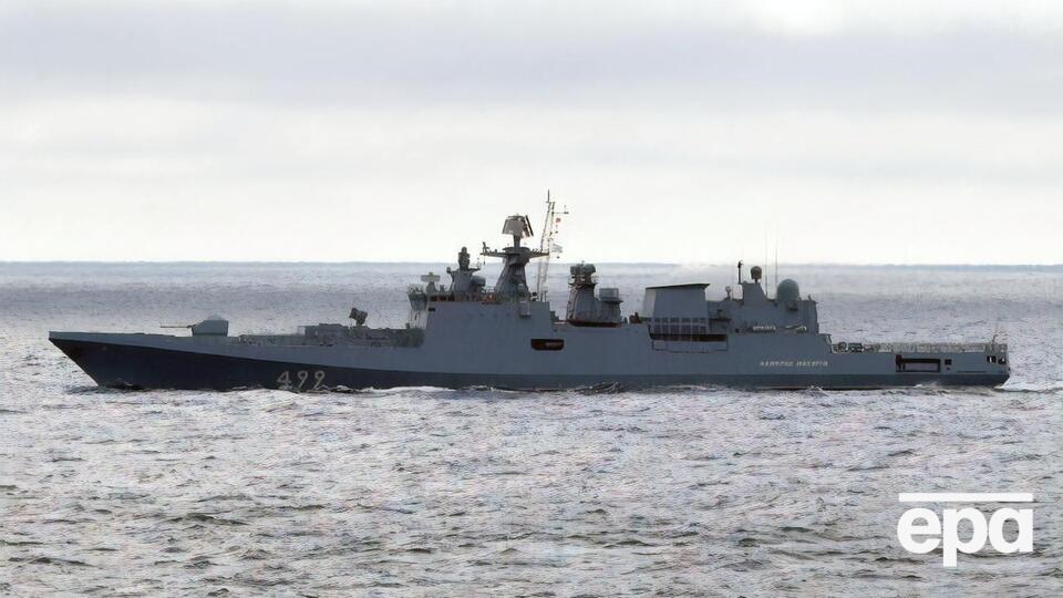 В Черном море на боевом дежурстве находится четыре российских корабля