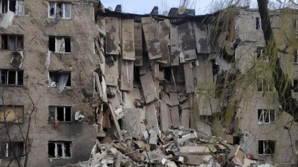 Російські загарбники щодня обстрілюють населені пункти Донецької області