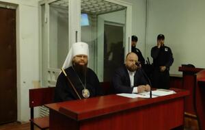 Під арештом Феодосій (на фото зліва) перебуватиме в Київській області