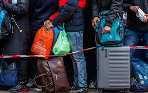 Предполагается, что внутренне перемещенные лица и жители временно оккупированных территорий смогут обращаться за помощью юристов онлайн и по телефону