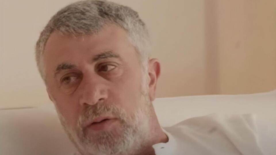 Комаровский признался, что любит пирожки с вишней