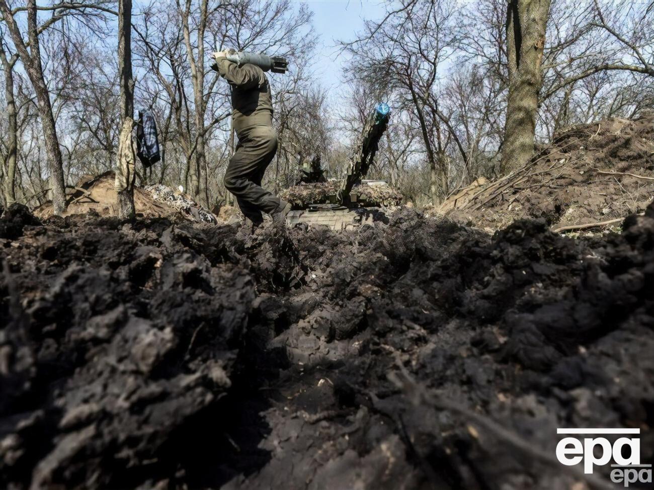 Бої в районі Бахмута тривають, зазначили в Генштабі ЗСУ