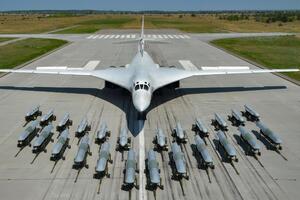 Від початку війни під час масованих атак РФ випустила по Україні 821 балістичну і крилату ракету, повідомили в Міноборони України 10 березня