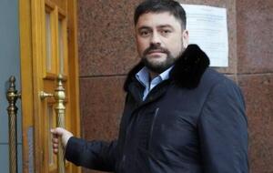 9 февраля 2022 года НАБУ задержало Трубицына, а также его помощника