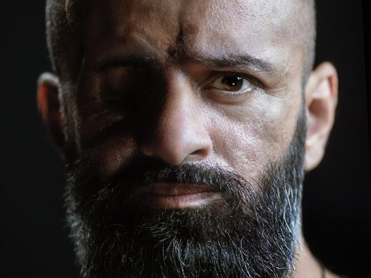 Найєм: Мені могли б пропонувати дуже багато грошей, щоб я поїхав за кордон, але я відмовився б, тому що я не знаю, як із цим жити