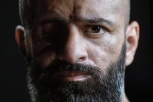 Найєм: Мені могли б пропонувати дуже багато грошей, щоб я поїхав за кордон, але я відмовився б, тому що я не знаю, як із цим жити