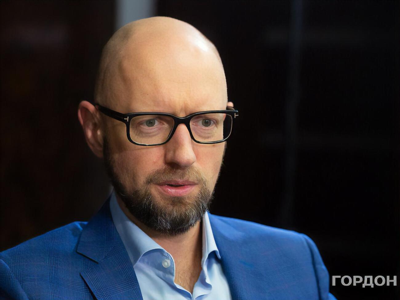 Яценюк: Сети сейчас спящие, но они есть, они финансируются. Они ждут своего времени так же, как они ждали перед широкомасштабным вторжением