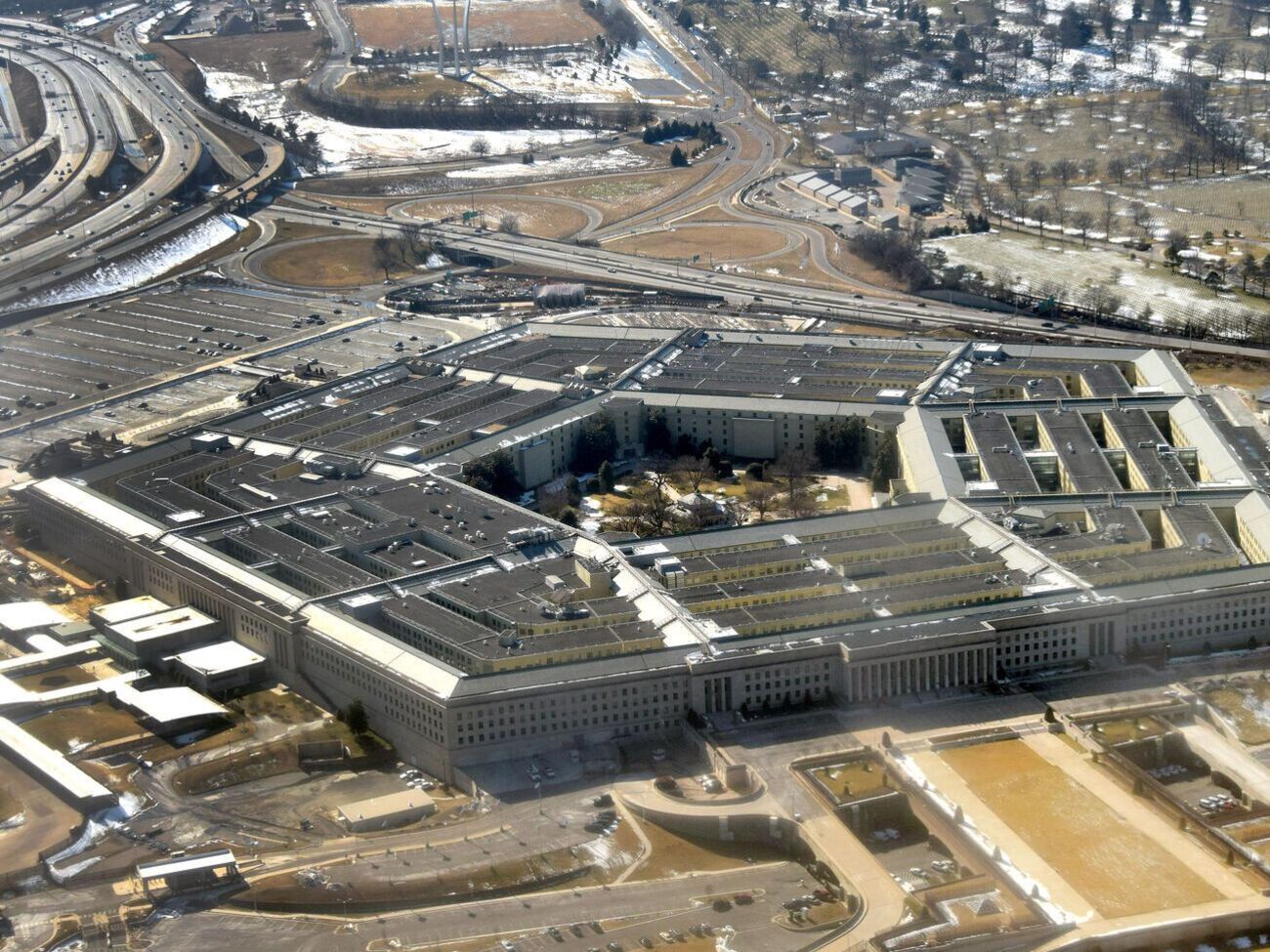 О сливе секретных данных Пентагона стало известно 6 апреля