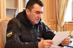 Данилов: Все предположения о планах украинских военных, в том числе по контрнаступлению, не имеют под собой никаких оснований