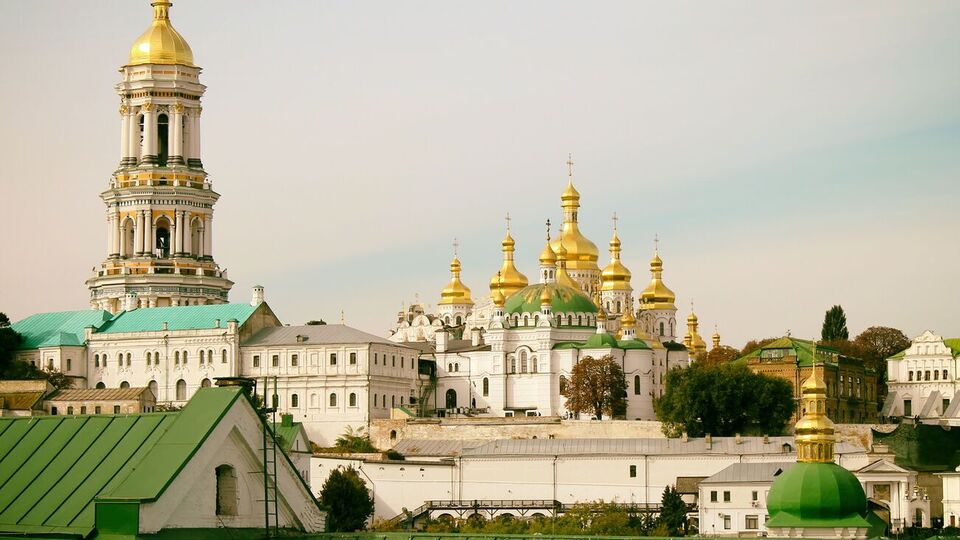 По словам министра, нужно проверить, куда пошли пожертвования, предназначенные для Киево-Печерской лавры