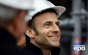 Макрон, несмотря на охватившие Францию протесты, ввел в действие пенсионную реформу