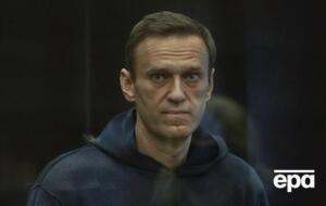 Здоров'я Навального, який відбуває строк у російській колонії, викликає побоювання. Його прихильники не відкидають, що опозиціонера повільно труять