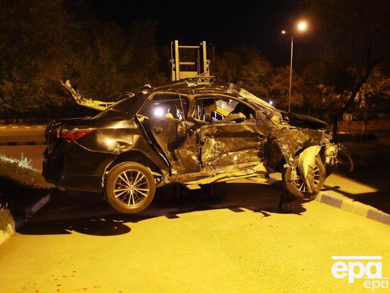 В момент аварии министр был в автомобиле один