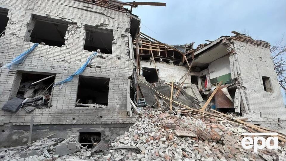Унаслідок авіаудару окупантів по будівлі психоневрологічного інтернату дістала поранення 70-річна жінка, зазначили в ОГПУ