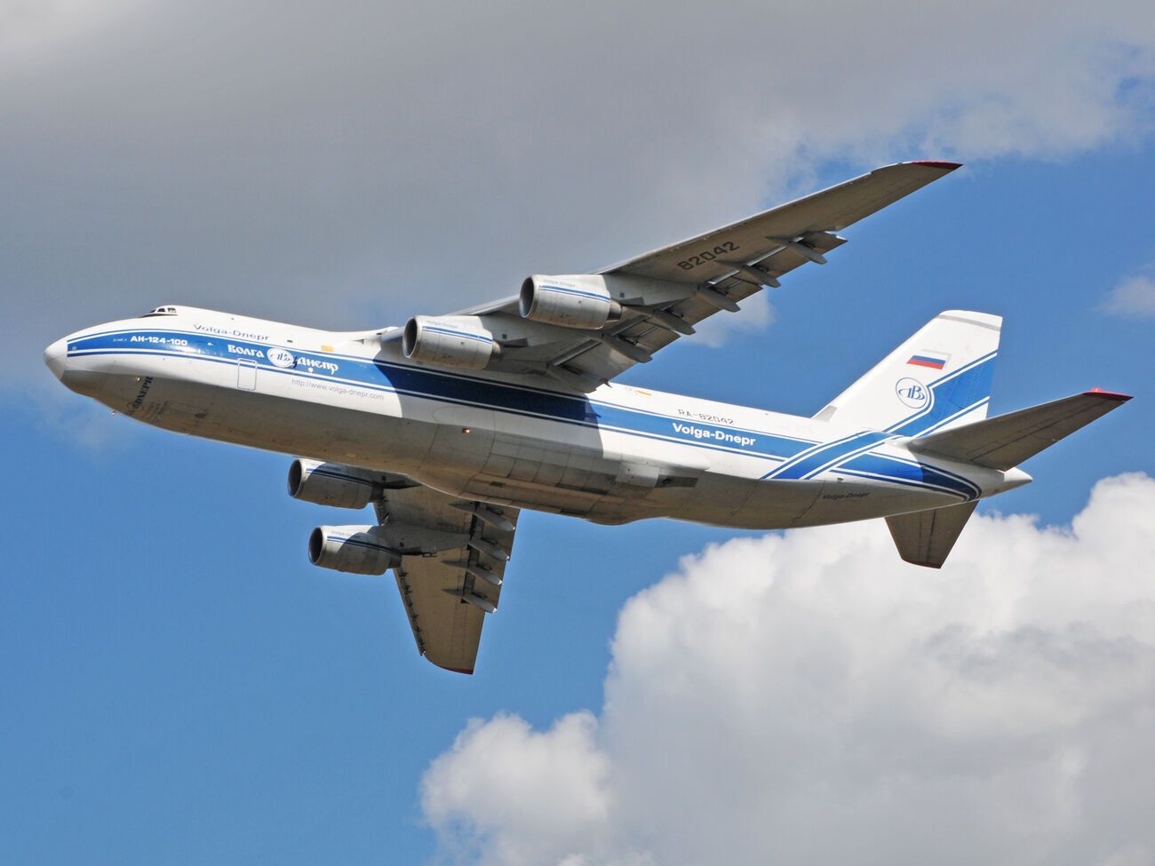 Російський Ан-124 Канада заарештувала наприкінці лютого 2022 року