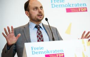 Кара-Мурзу приговорили к 25 годам тюрьмы