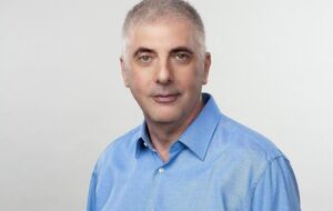 В своем последнем слове Кара-Мурза сказал, что ни в чем не раскаивается. Таких, как он, сегодня в России – в буквальном смысле единицы