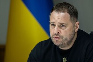 Мир должен видеть лицо России, "не бояться, а жестко бить", отметил Ермак