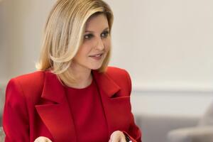 Раніше Зеленська часто з'являлася на публіці з манікюром червоного кольору